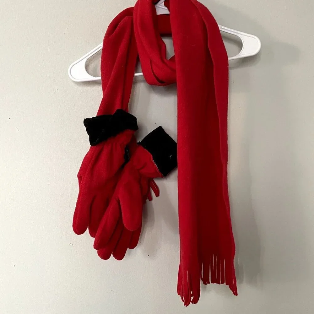 Thinsulate red black scarf mittens warm comfortable fleece one‎ size